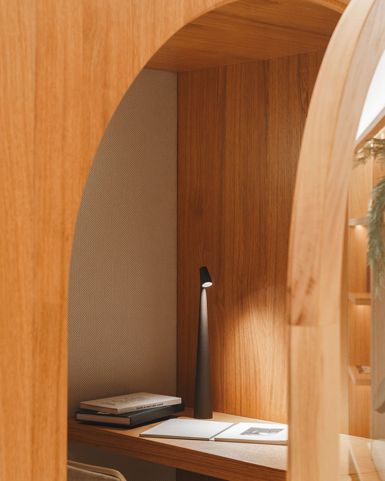 VersaLight Modern Rechargeable Table Lamp