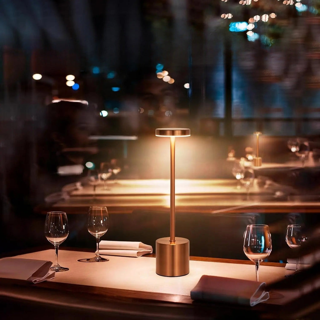 Wireless Metal Vogue Table Lamp