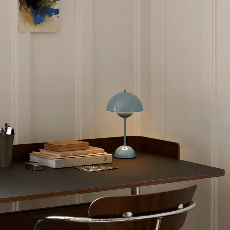 Retro Rechargeable Mushroom Table Lamp