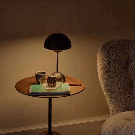 Retro Rechargeable Mushroom Table Lamp