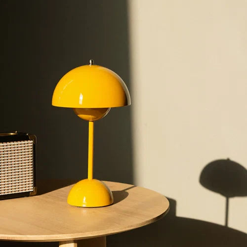 Retro Rechargeable Mushroom Table Lamp